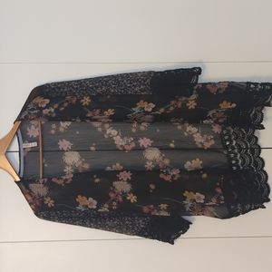 Sheer floral kimono top xl/xxl